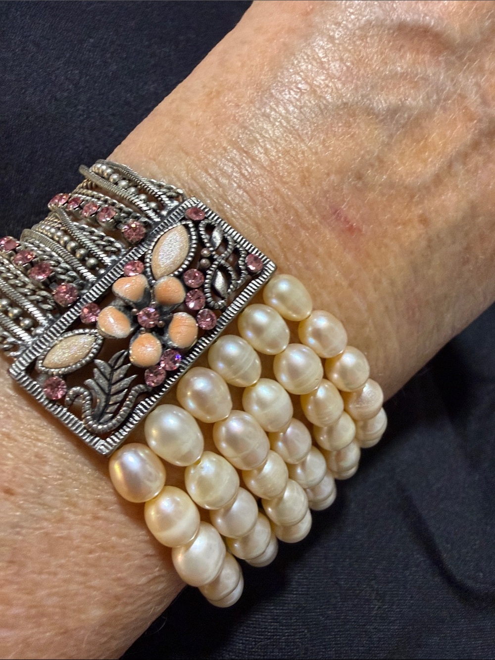 Vintage Pink Multi-strand Pearl stretch w/ silver & pink bracelet small/medium